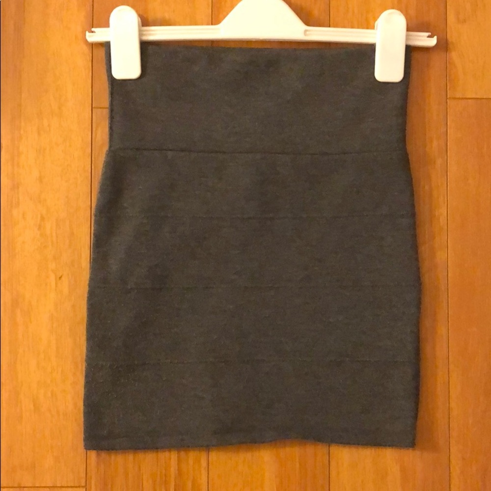 Gray thick skirt